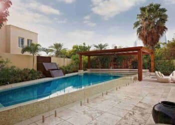 swimming pool companies in dubai