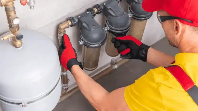 Advantages of Opting for Water Filter Rentals at Home