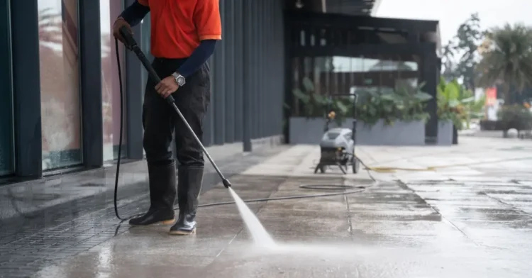 How Power Washing Supports Renovation Projects