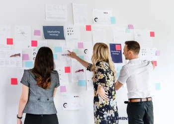 Key Elements of Effective Brand Strategy Services