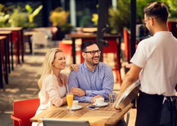 How-to-Create-an-Inviting-Atmosphere-in-Your-Café-or-Restaurant