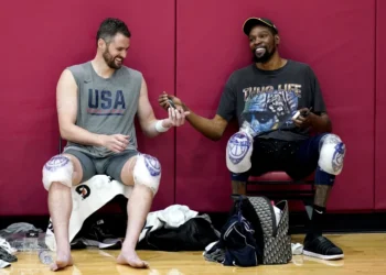 The Viral Moment That Got Everyone Talking: Liz Cambage and Kevin Durant Together