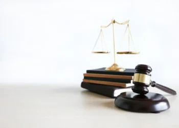 A Tale of Two Jurists: Cultivating Courage in the Courts