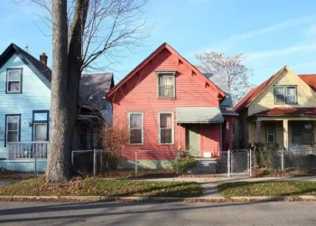 Tips for Flipping Old and Abandoned Homes