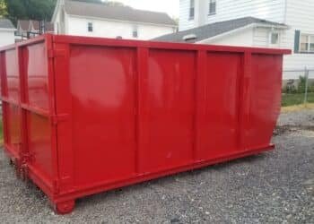 What to Look for When Renting a Dumpster in Studio City