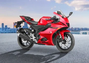 Yamaha R15 V4